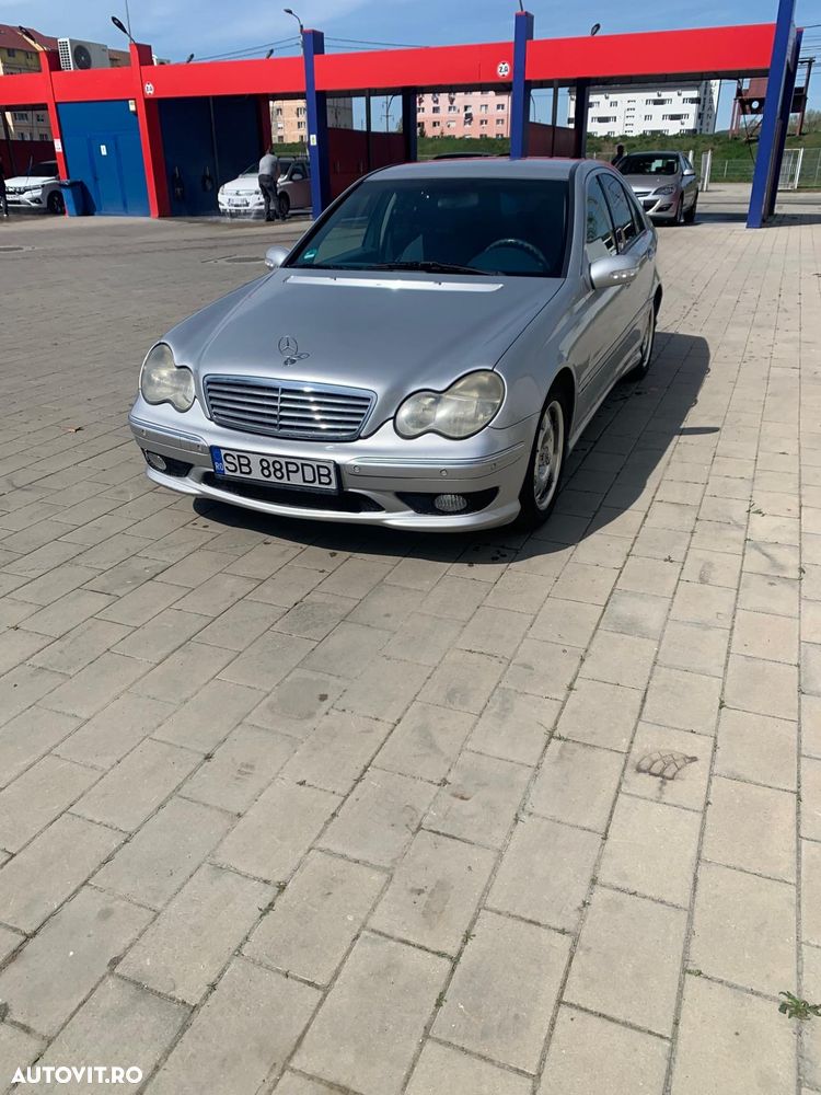 Mercedes-Benz C - 5