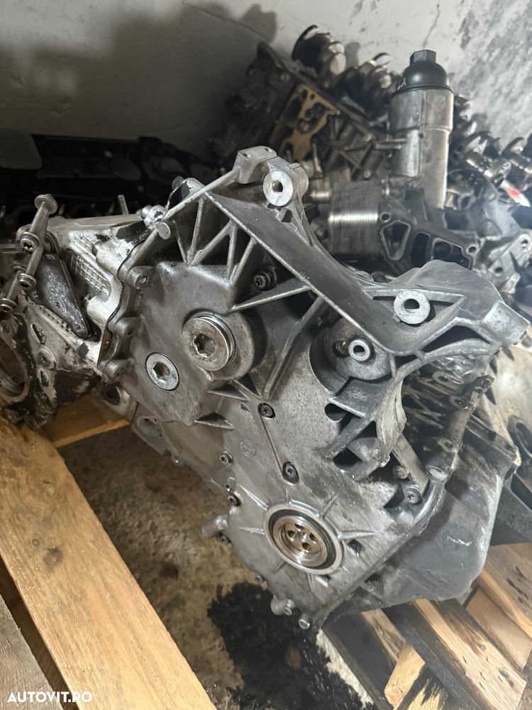 Motor Defect BMW 3.0d M57 306D3 5 235Cp 231Cp 286Cp / Distributie noua - 3