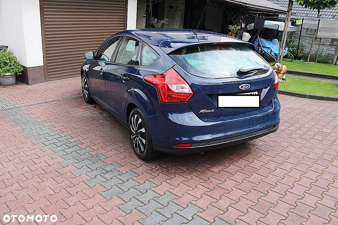 Ford Focus 1.6 Ambiente - 6