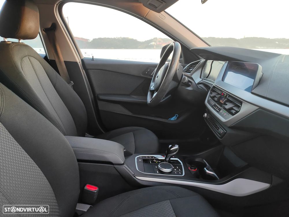 BMW 116 d Corporate Edition Auto - 13