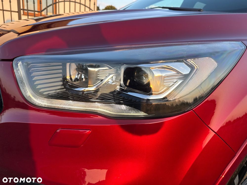 Ford Kuga 1.5 EcoBoost 2x4 ST-Line - 22
