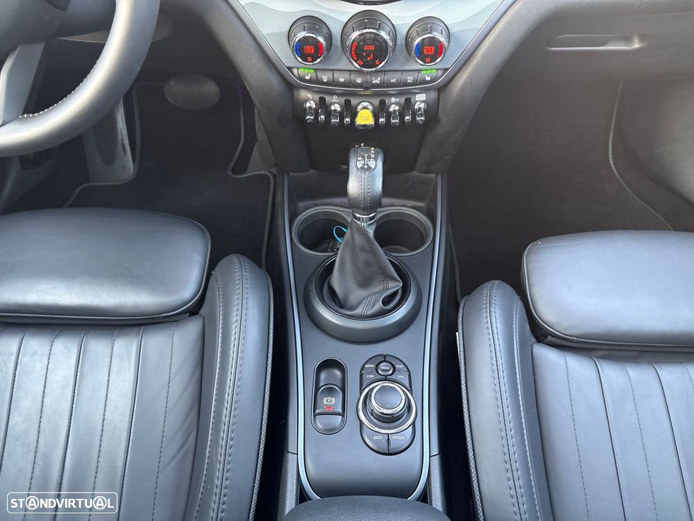MINI Countryman Cooper SE Premium P. Untamed Edition Auto - 28