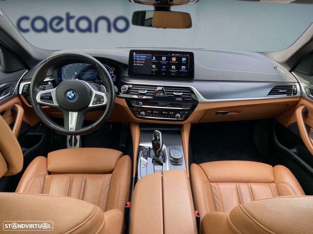 BMW 530 e Pack Desportivo M - 5