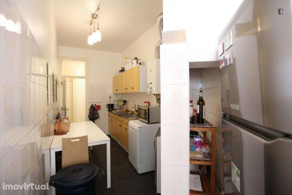 Quarto - localizado em Arroios Lisbon - Grande imagem: 3/6