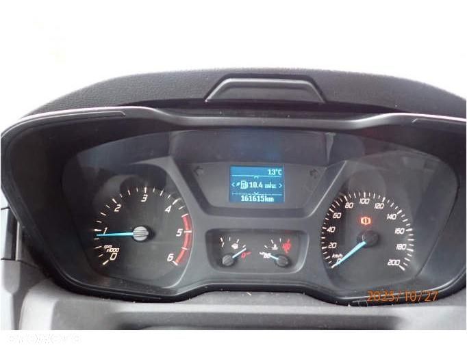 Ford Transit - 28