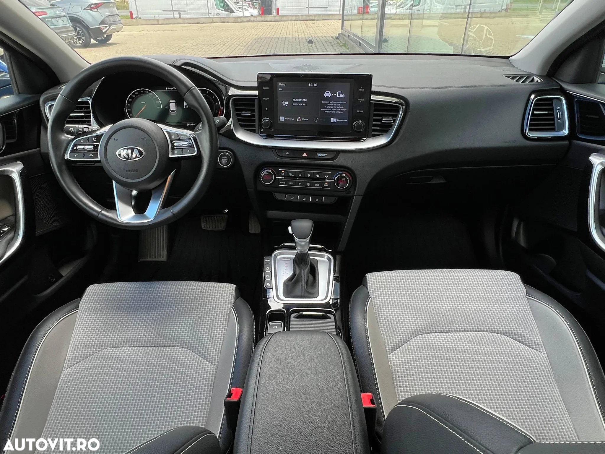 Kia XCeed 1.4 T-GDI 7DCT Style+ - 14