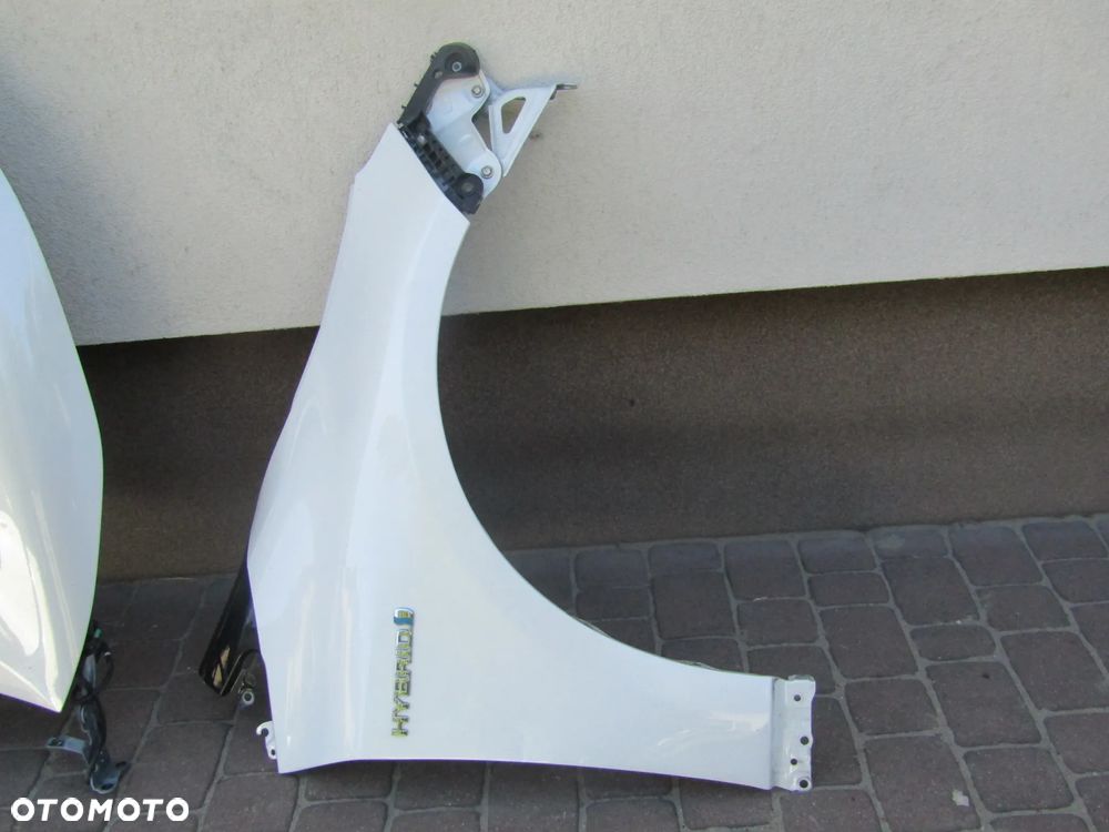 MASKA BŁOTNIK PRAWY LEWY PRZÓD TOYOTA COROLLA E21 19 25R  2KR 070 - 4