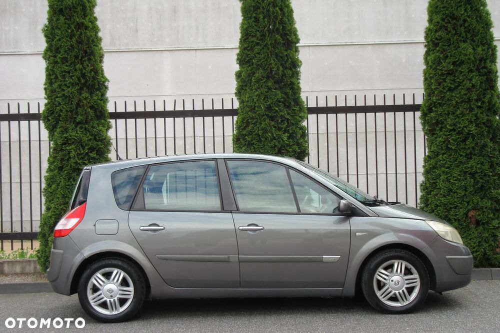 Renault Scenic 1.6 16V Confort Authentique - 7