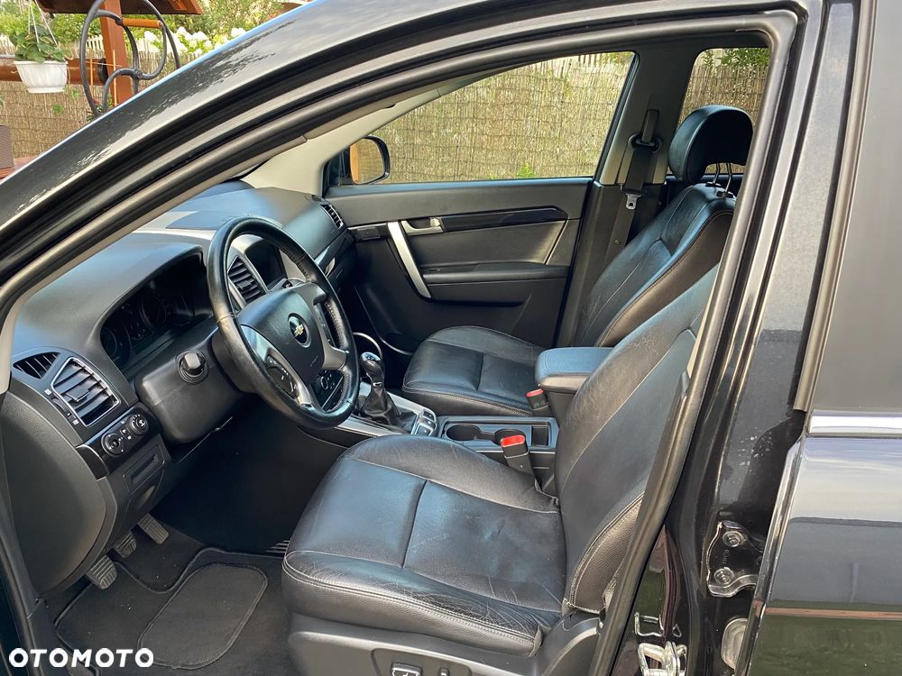 Chevrolet Captiva 2.2 d LT+ - 11