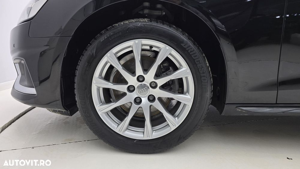 Audi A4 30 TDI S tronic - 22