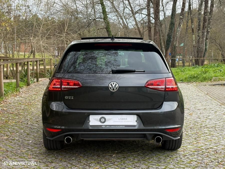 VW Golf 2.0 TSi GTi DSG Performance - 18