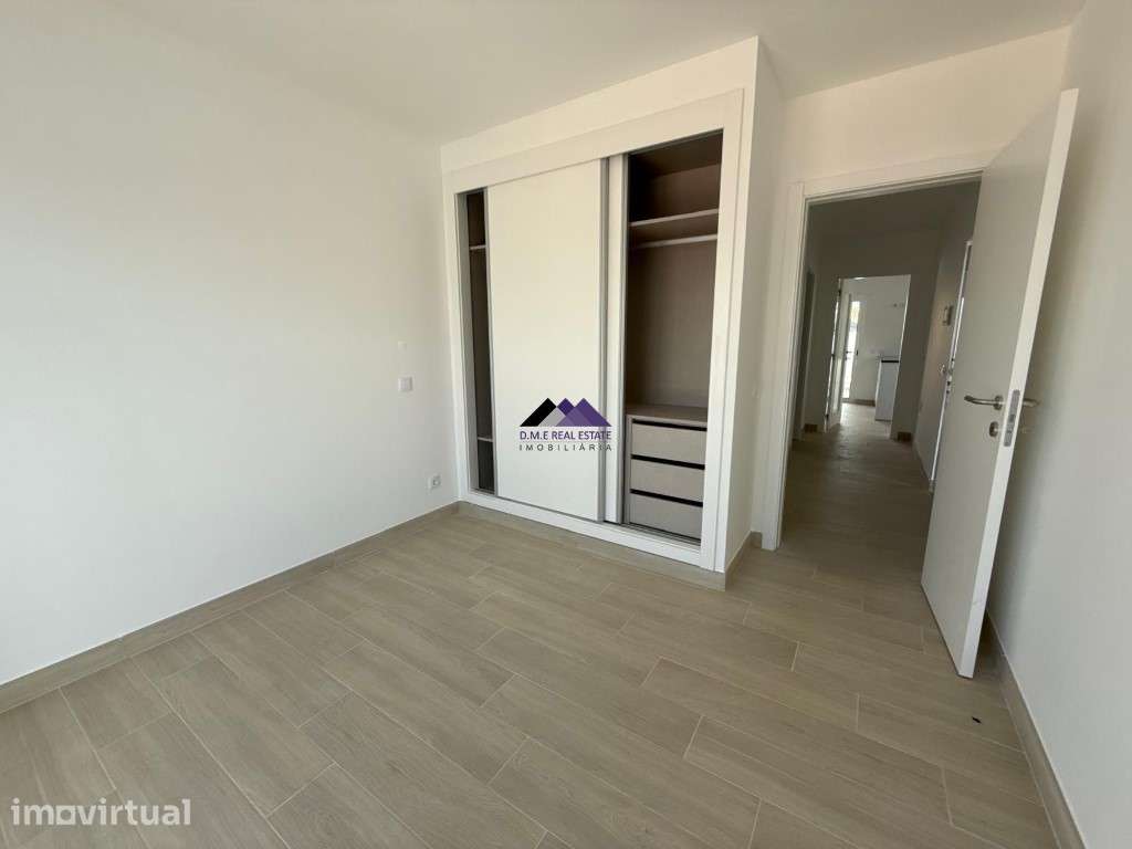 Apartamento T1+1 com Terraços Amplos e Vista Mar - Manta Rota - Grande imagem: 4/40