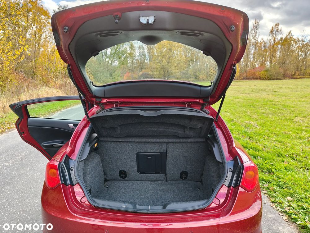 Alfa Romeo Giulietta 2.0 JTDM 16V - 18