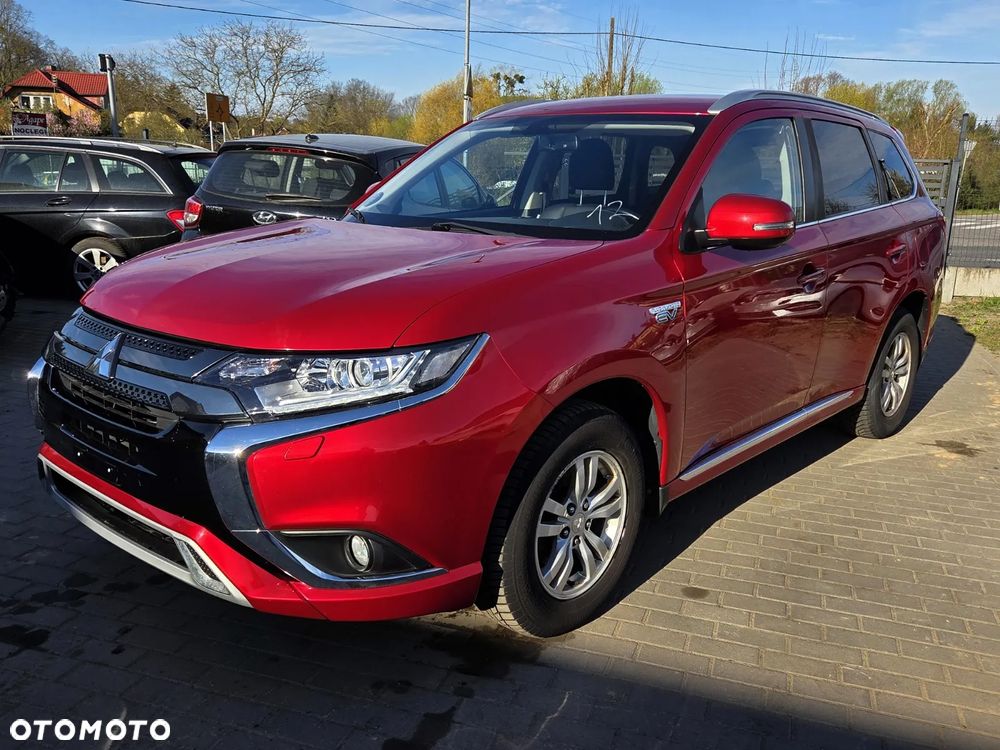 Mitsubishi Outlander - 26