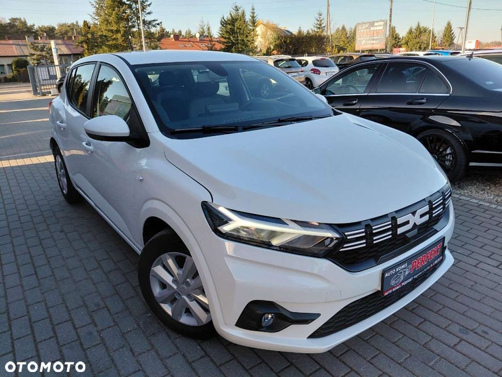 Dacia Sandero - 4