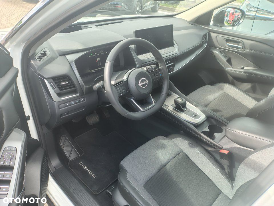 Nissan Qashqai - 6