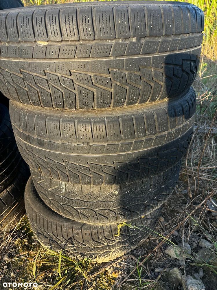 Koła zimowe Ford Mondeo/Focus mk3 - 205/65R16 Nokian - 1