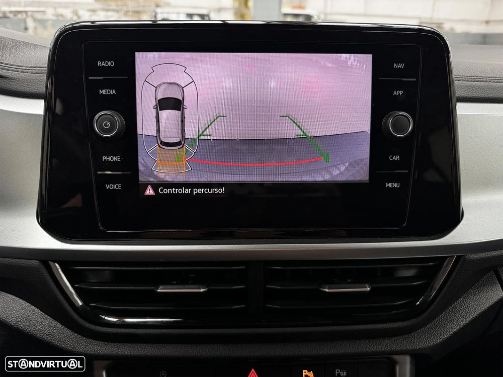VW T-Roc 1.0 TSI Urban - 16