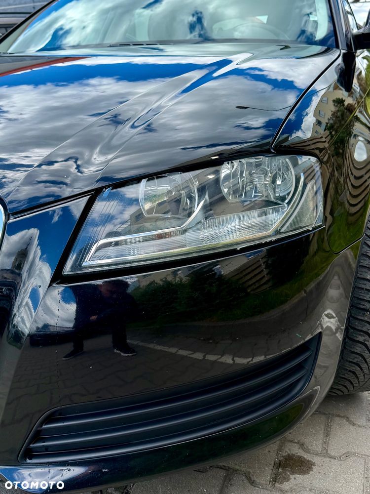 Audi A3 Sportback 1.6 Ambiente - 12