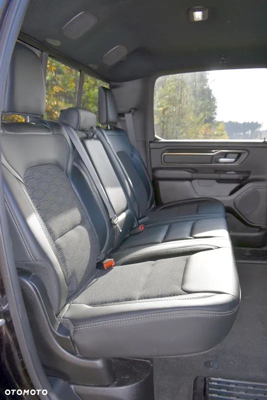 Dodge RAM 1500 5.7 4x4 - 23