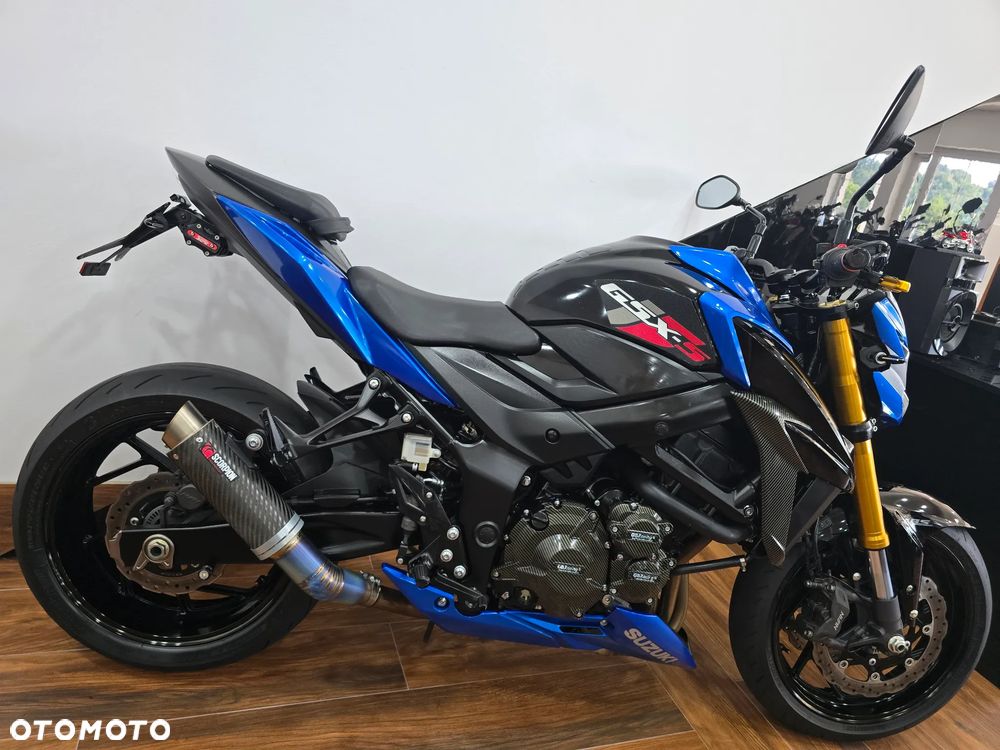 Suzuki GSX