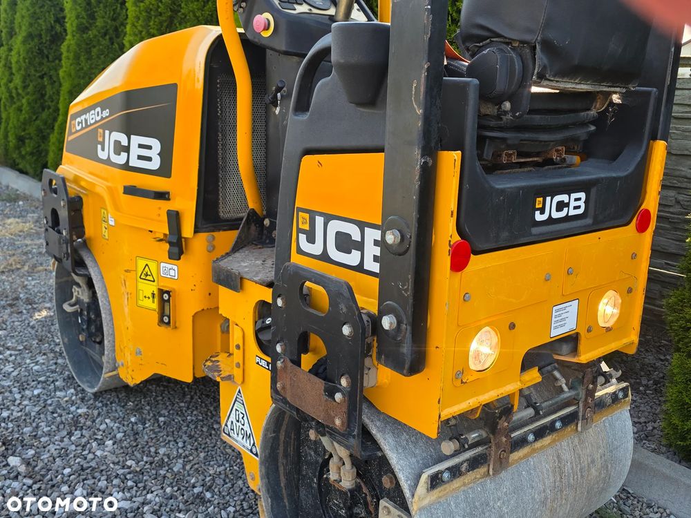 JCB Walec Drogowy JCB CT 160 80 rok 2019 mtg 304 sprowadzony w oryginale bębnowy piękny stan 1 właściciel - 9