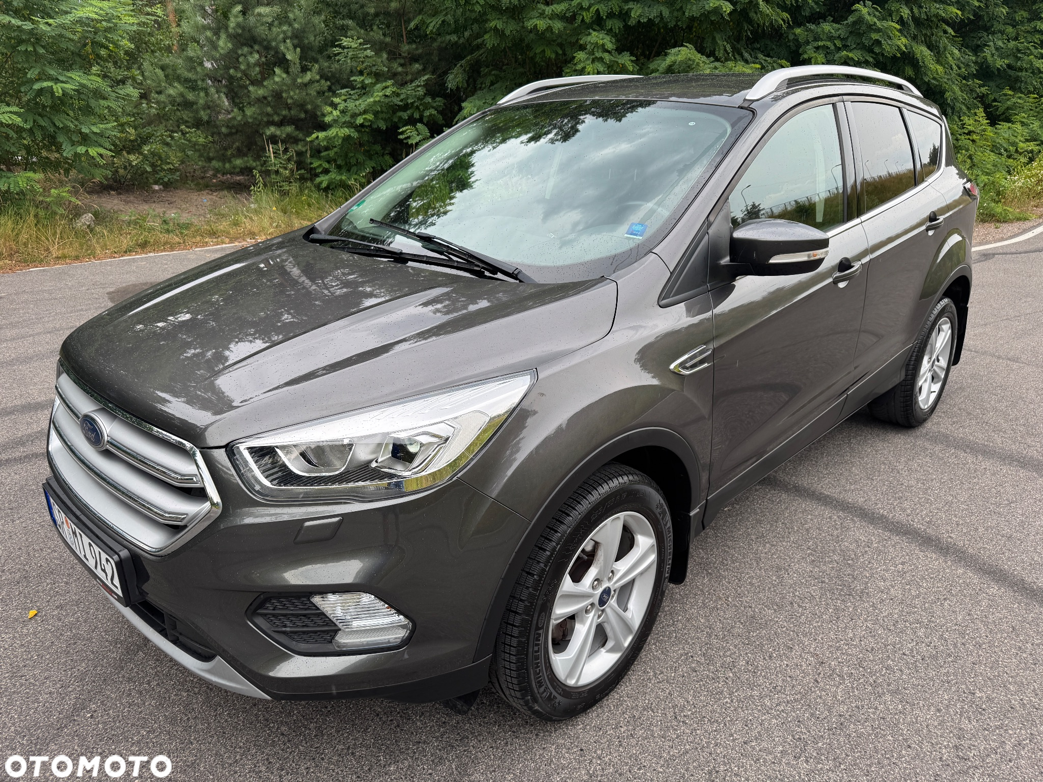 Ford Kuga 1.5 EcoBoost 2x4 Cool & Connect - 3
