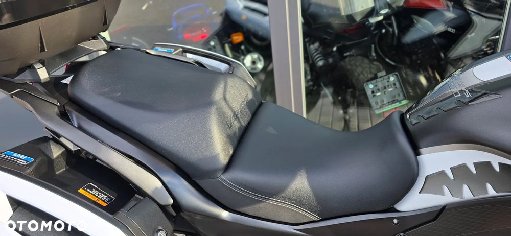 Kawasaki Versys 1000 - 16