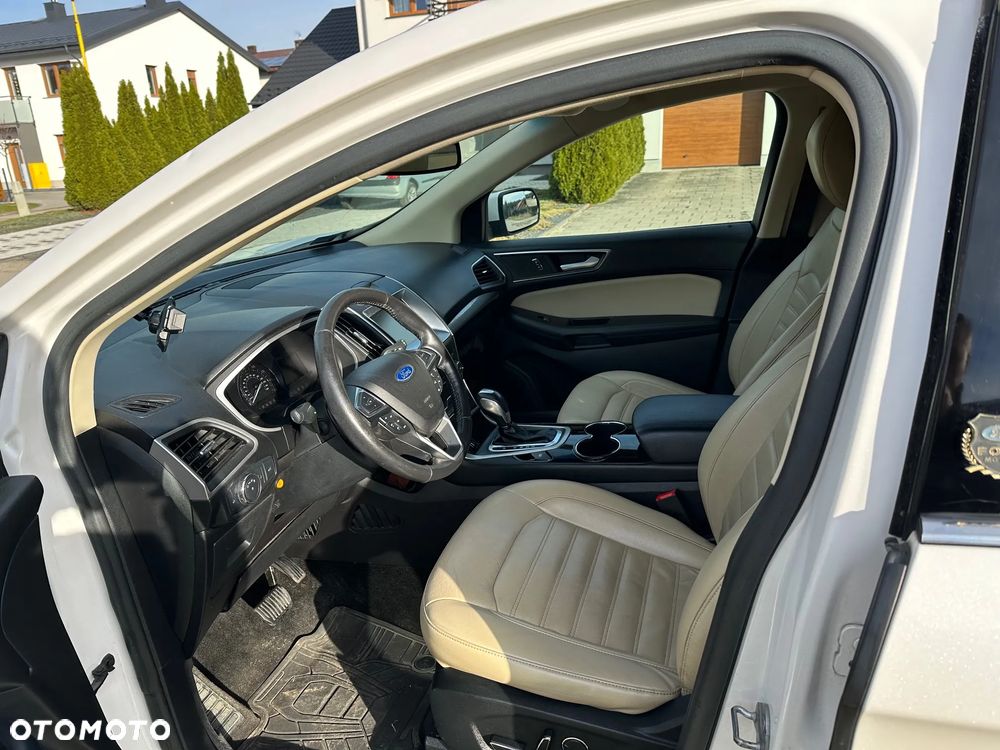 Ford Edge - 3