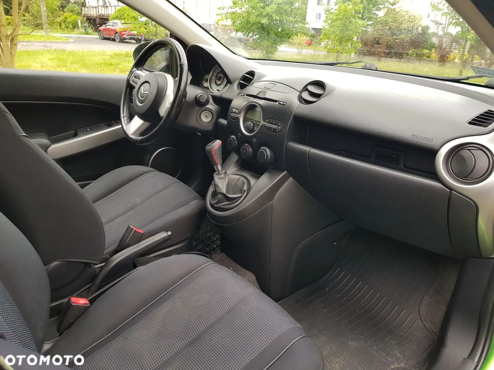 Mazda 2 1.3 Exclusive+ - 6