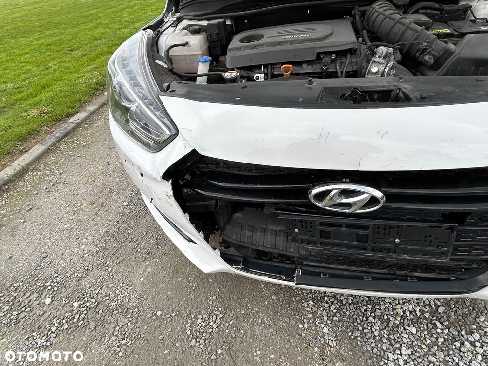 Hyundai i40 Kombi 1.7 CRDi Style - 8
