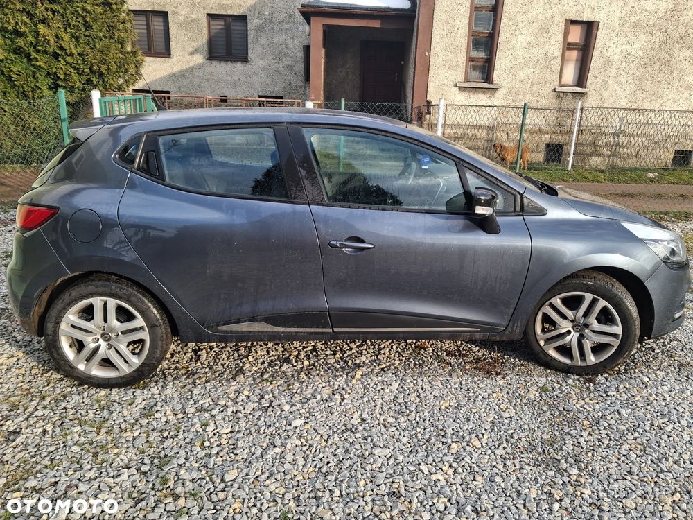 Renault Clio 0.9 TCe Life - 9