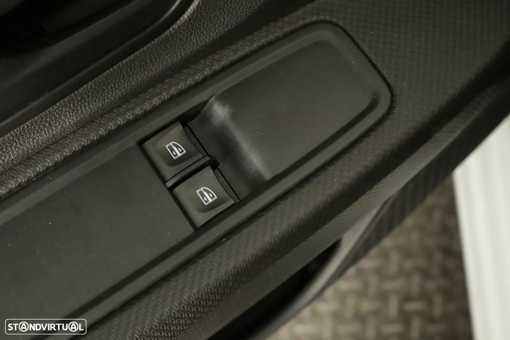 Dacia Sandero 1.0 ECO-G Essential Bi-Fuel - 19