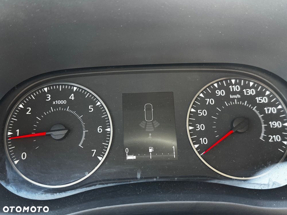 Renault Master - 15