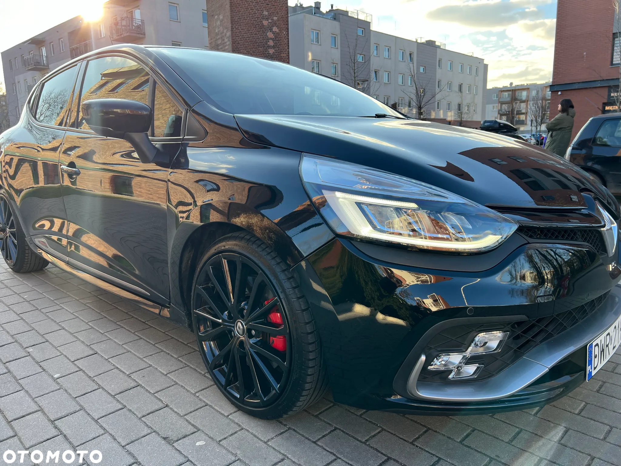 Renault Clio TCe 220 EDC R.S Trophy - 2