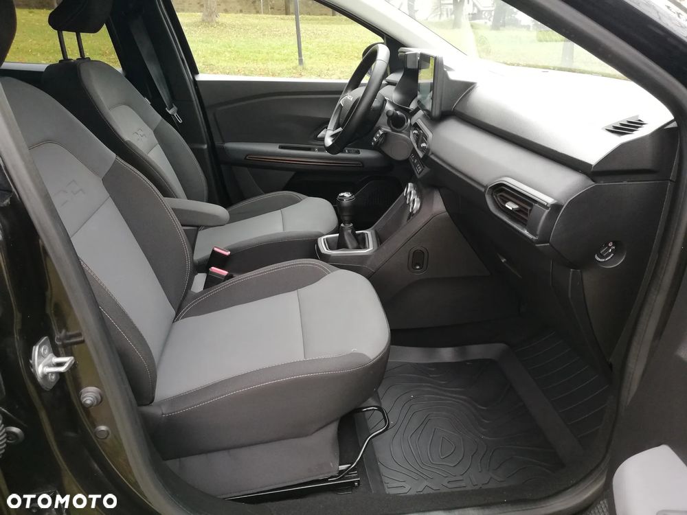 Dacia Jogger 1.0 TCe Expression 7os - 33