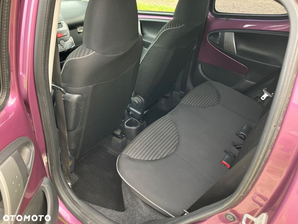 Peugeot 107 - 13