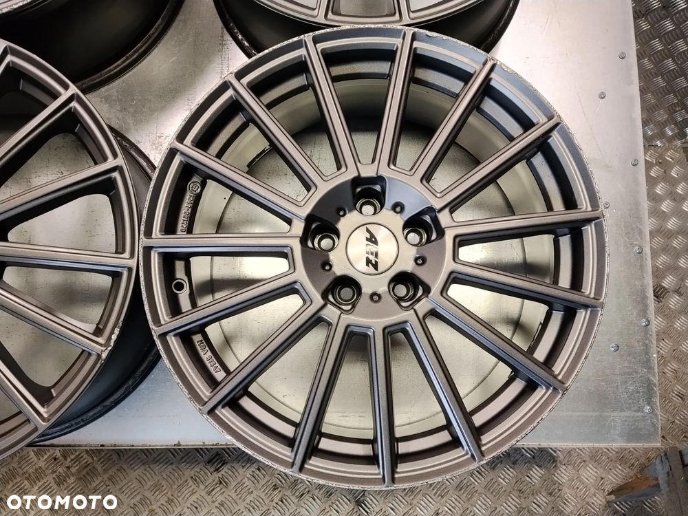 Felgi Suzuki Grand Vitara Toyota Rav4 8,5Jx19 et40 5x114,3 - 5