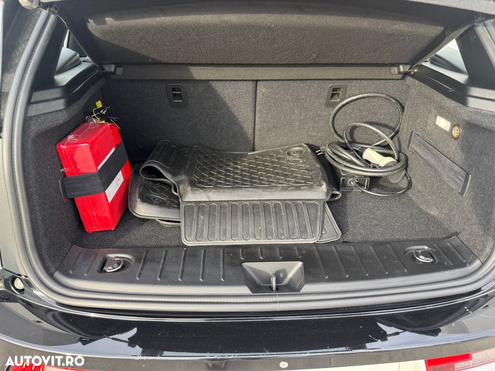 BMW i3 (60 Ah) - 17