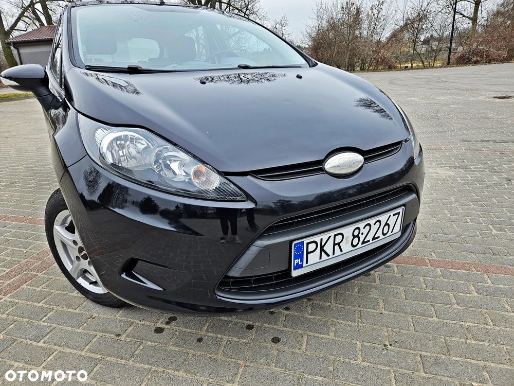 Ford Fiesta 1.4 Ghia - 27
