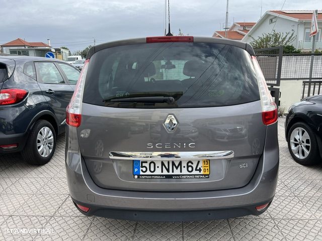 Renault Grand Scénic 1.6 dCi Bose Edition 7L - 17