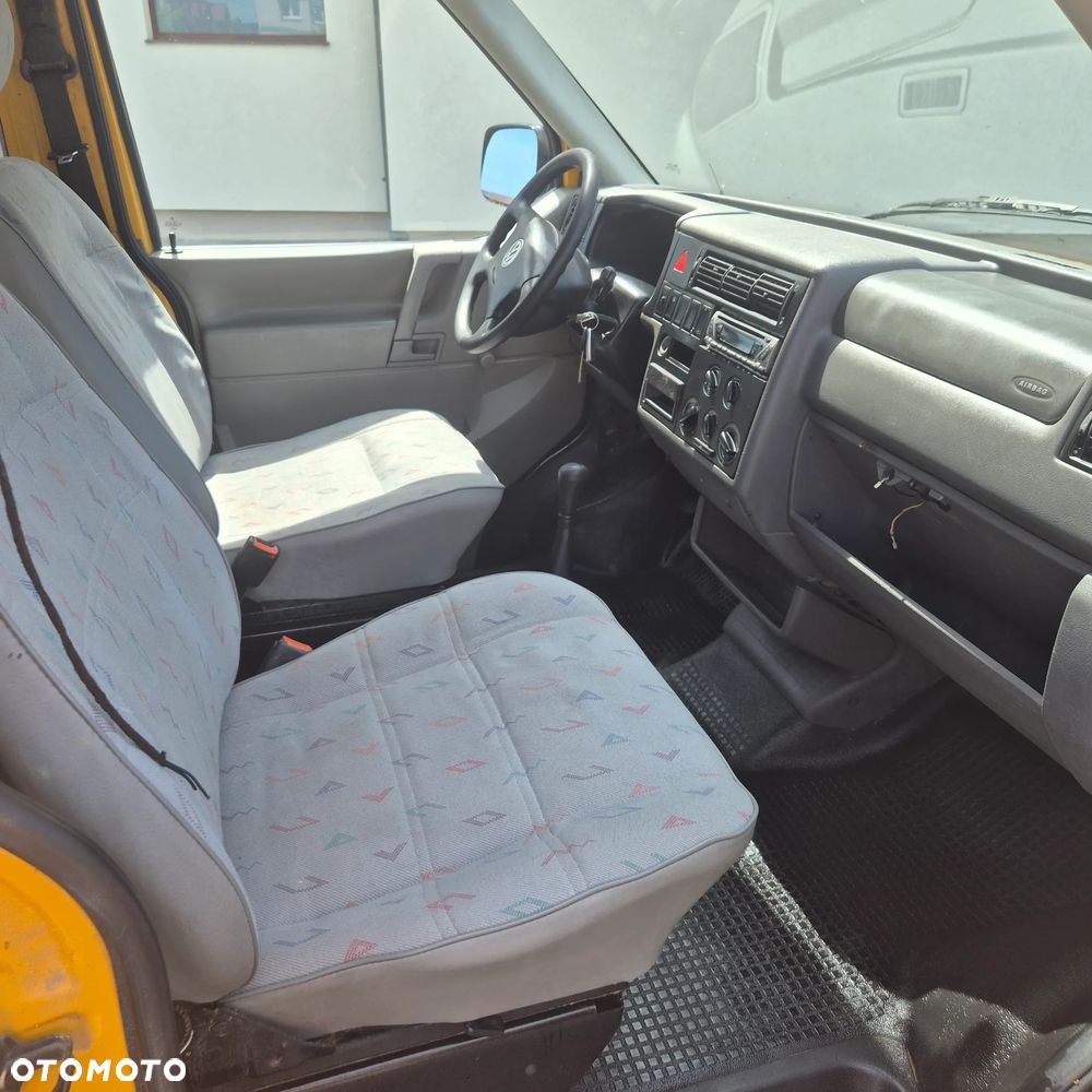 Volkswagen Transporter Standard - 12