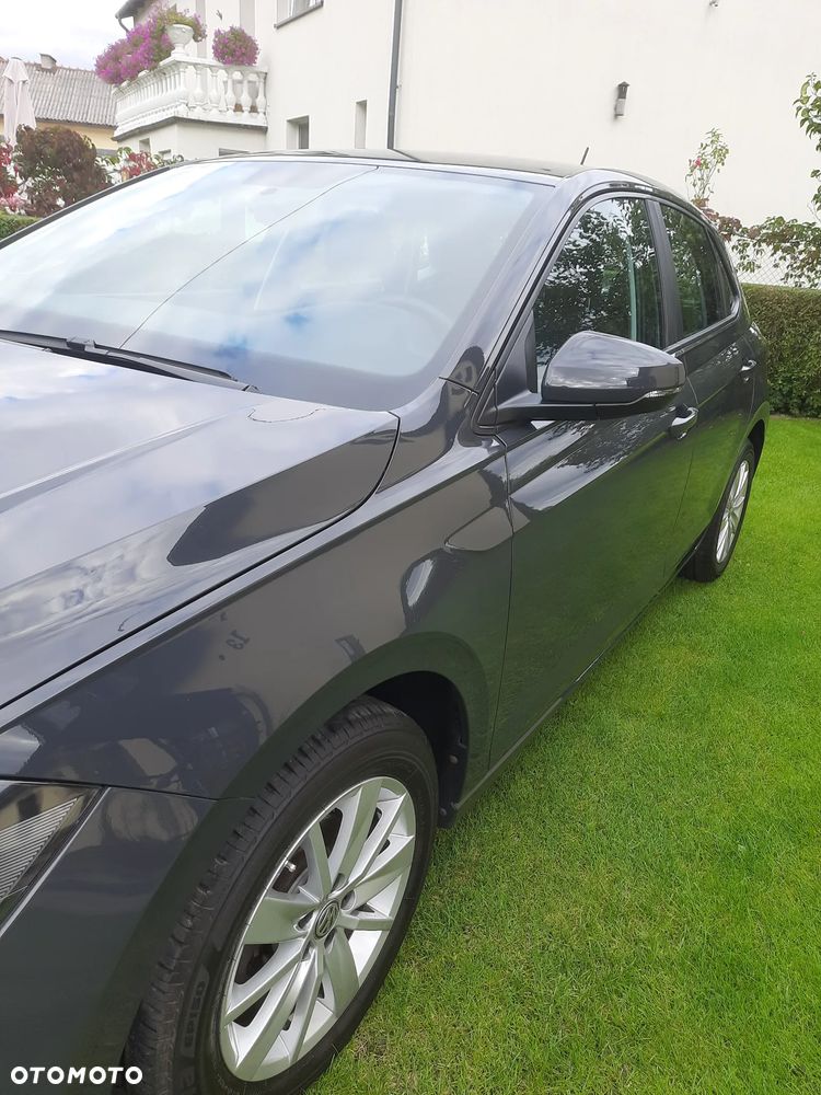 Volkswagen Polo 1.0 Comfortline - 6