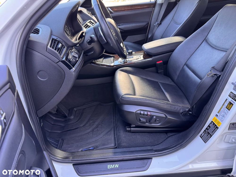 BMW X4 xDrive28i xLine - 16