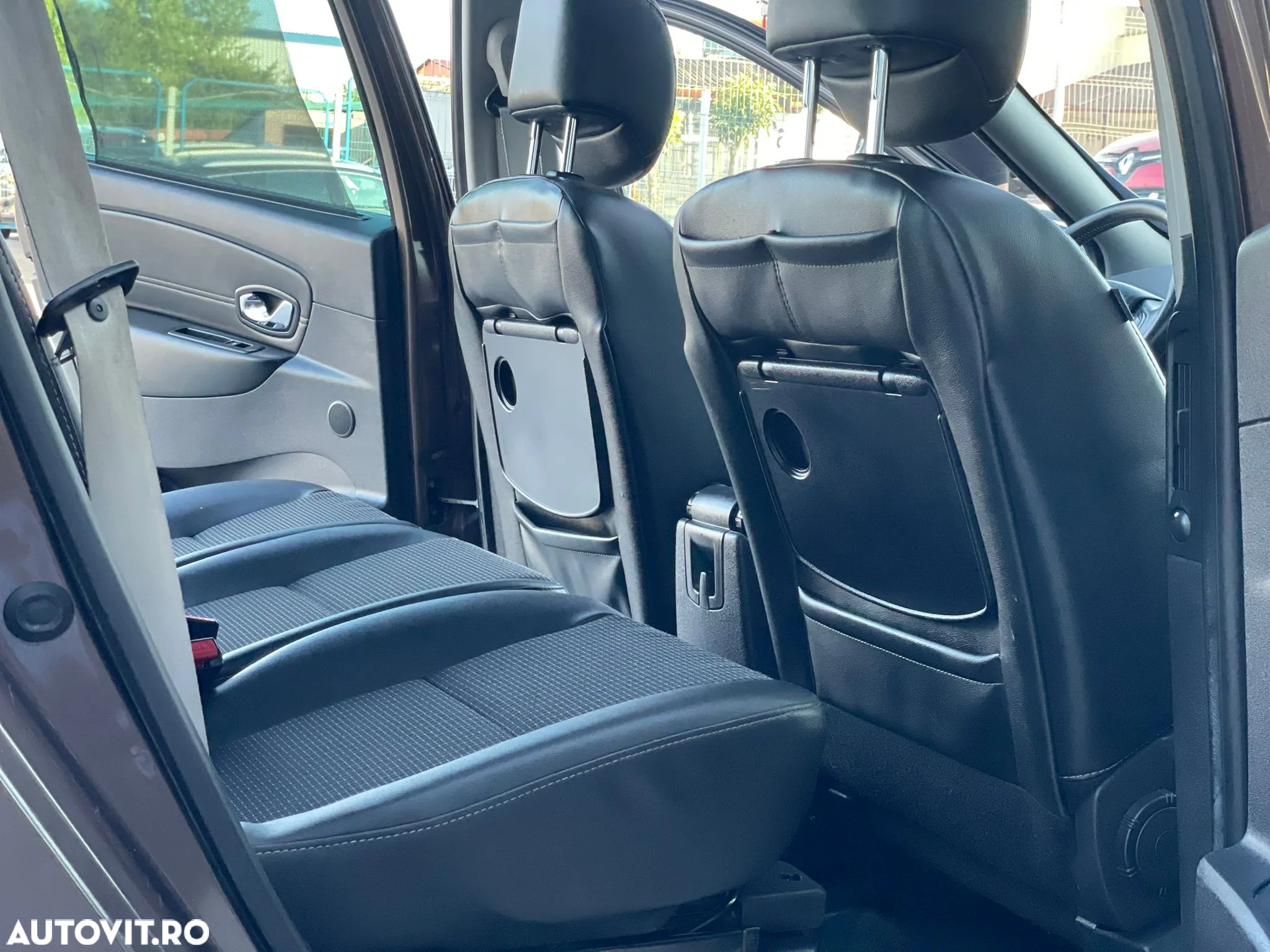 Renault Grand Scenic ENERGY dCi 110 S&S Bose Edition - 18