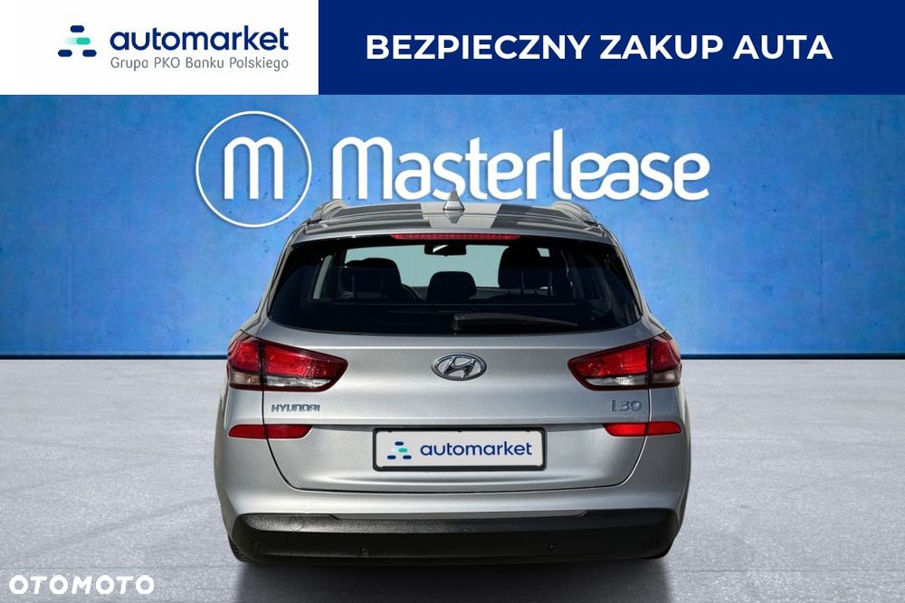 Hyundai i30 1.5 DPI Classic + - 6