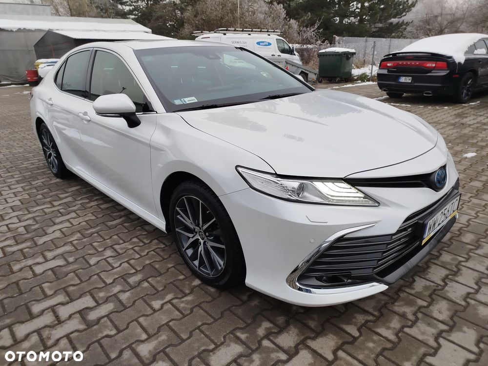 Toyota Camry 2.5 Hybrid Executive CVT - 3
