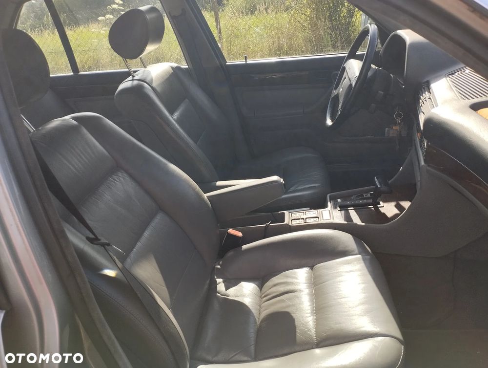 BMW Seria 7 750i - 15