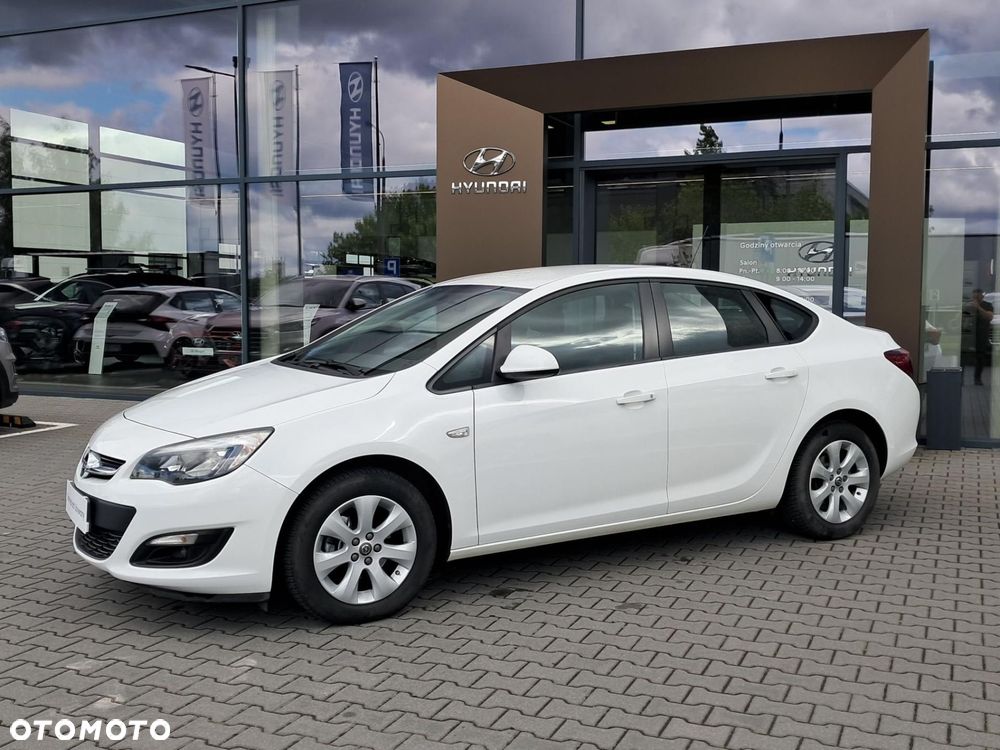 Opel Astra - 3