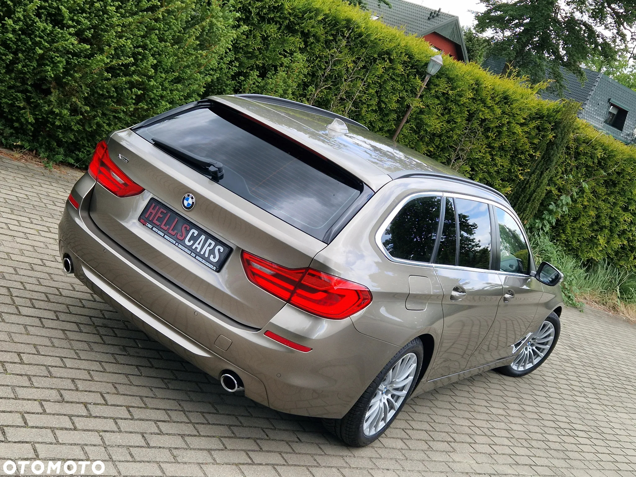 BMW Seria 5 520d xDrive Touring - 21